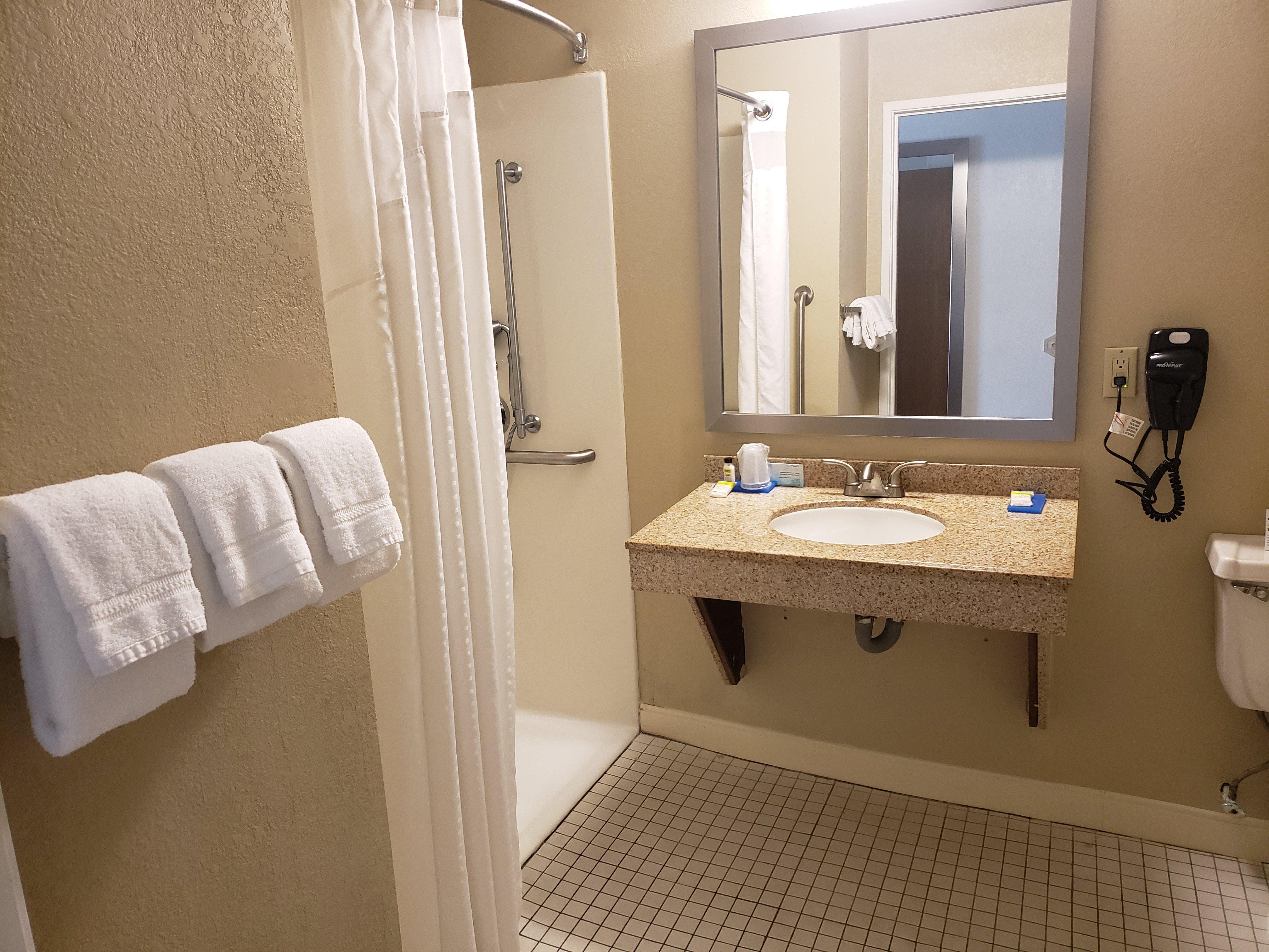 Holiday Inn Express Hotel Pittsburgh-North/Harmarville By Ihg Kültér fotó