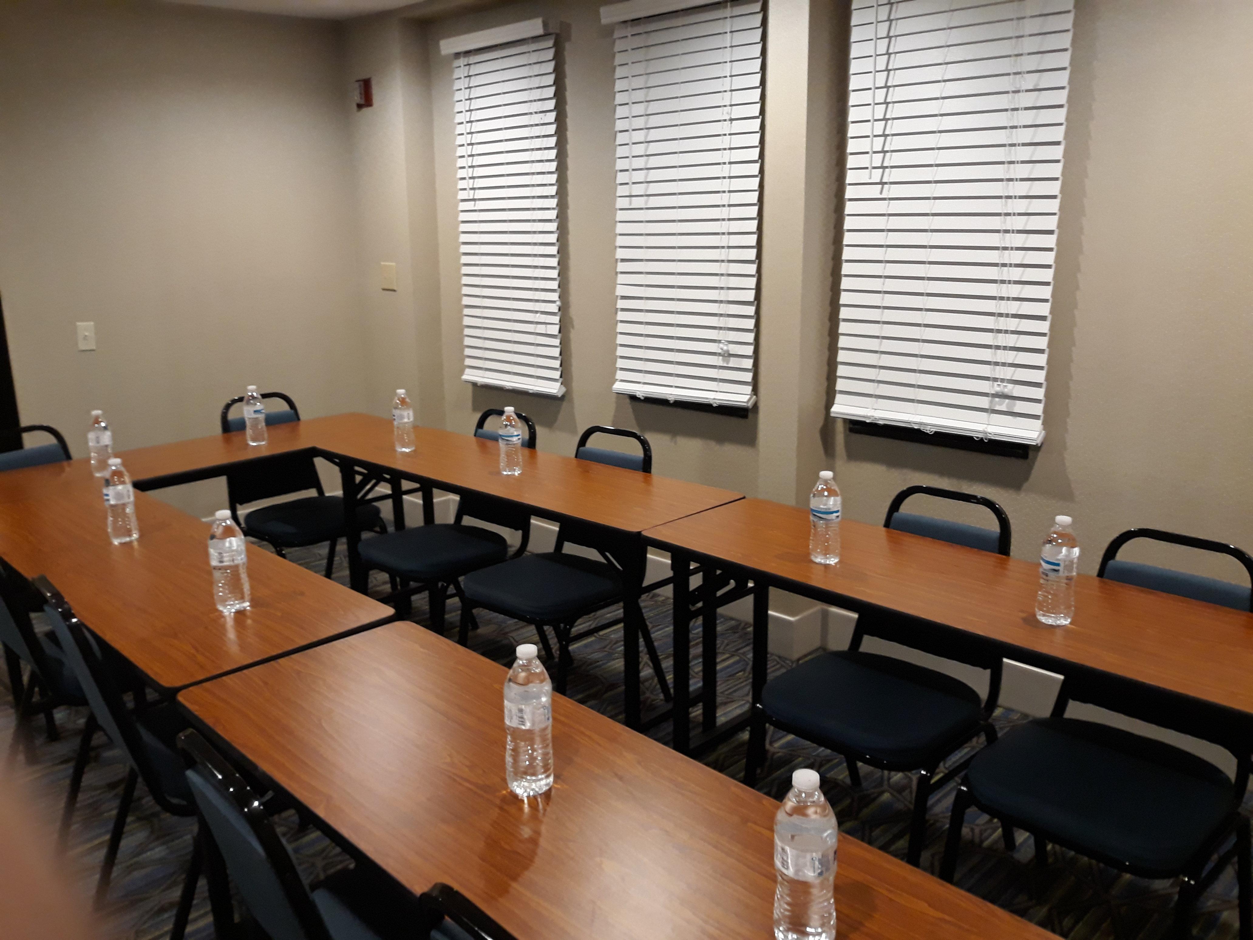 Holiday Inn Express Hotel Pittsburgh-North/Harmarville By Ihg Kültér fotó